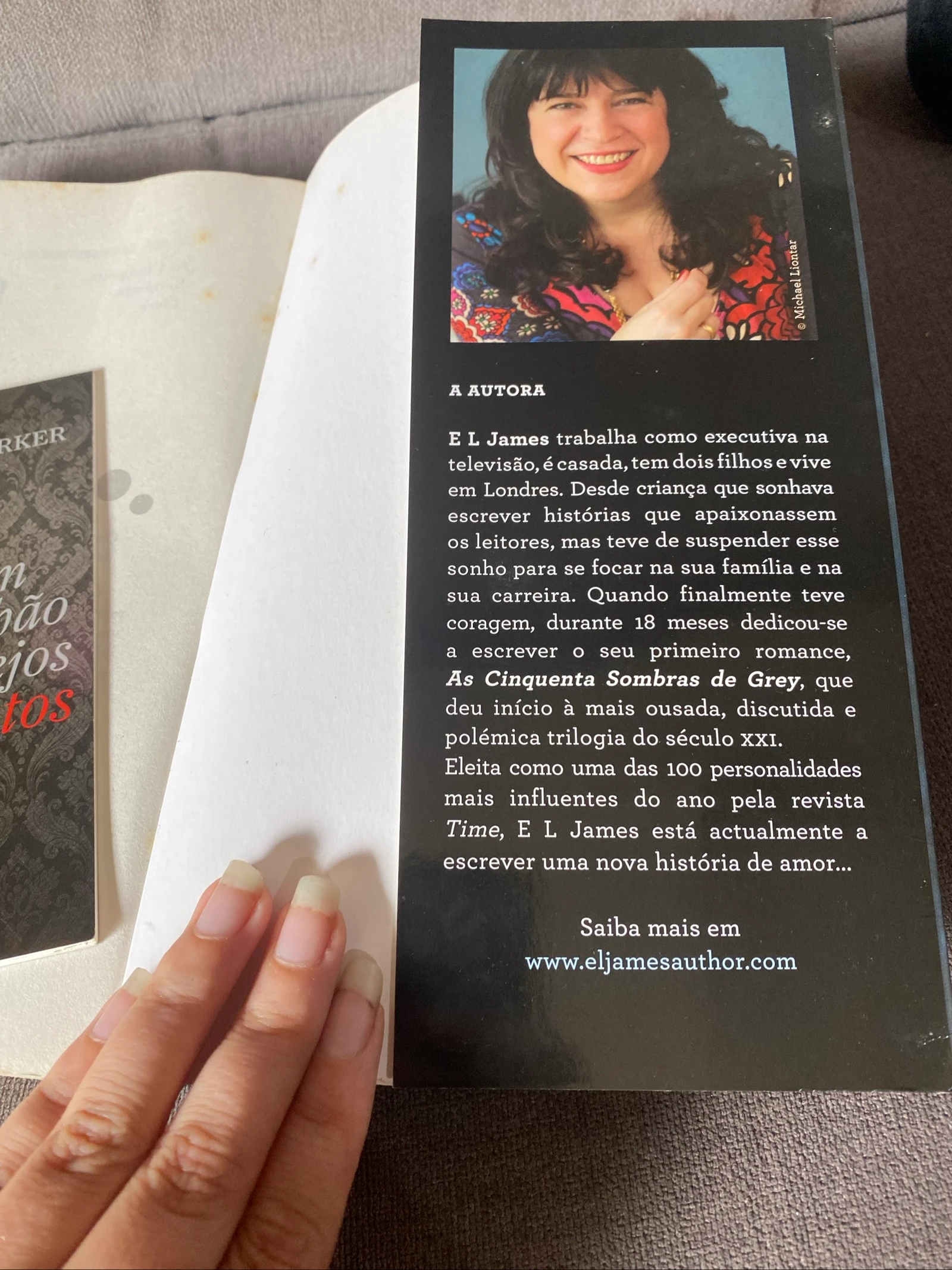 Livro “As cinquentas sombras de Grey” - em bom estado  – photo 6